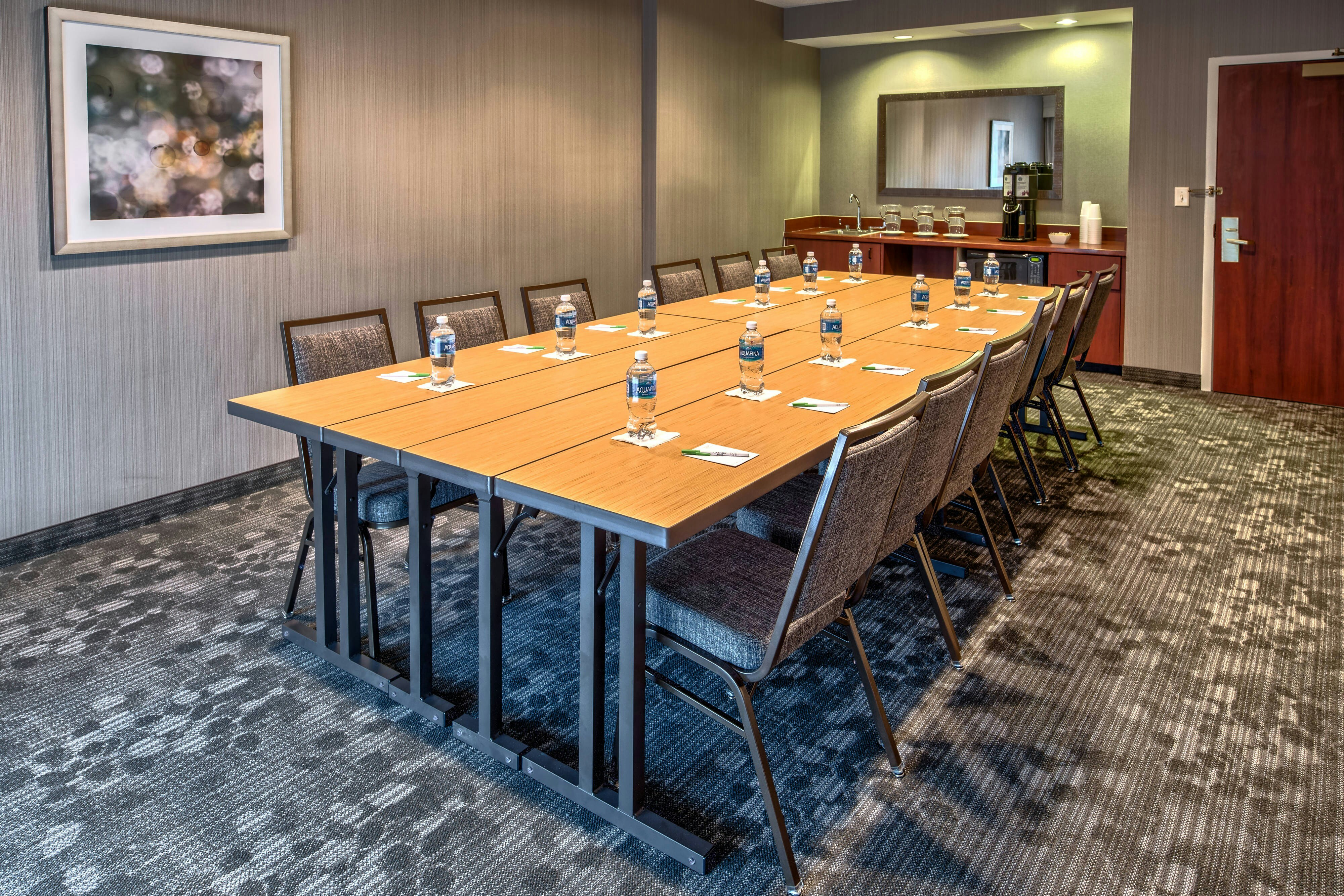 Courtyard by Marriott Springfield 12/16