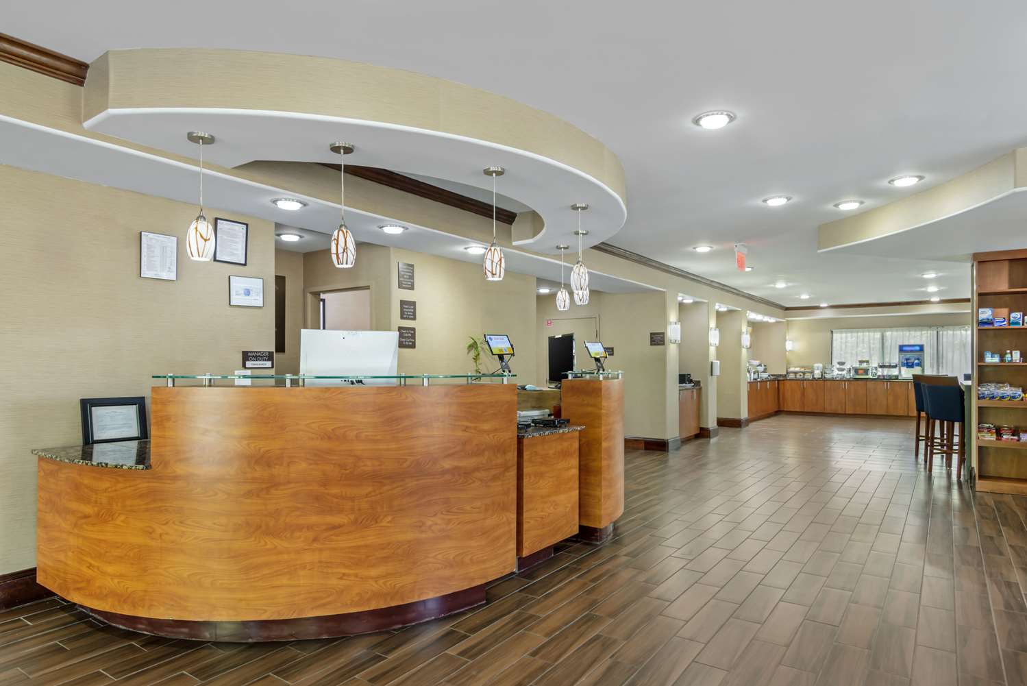 Comfort Suites At Kennesaw State University 8/47