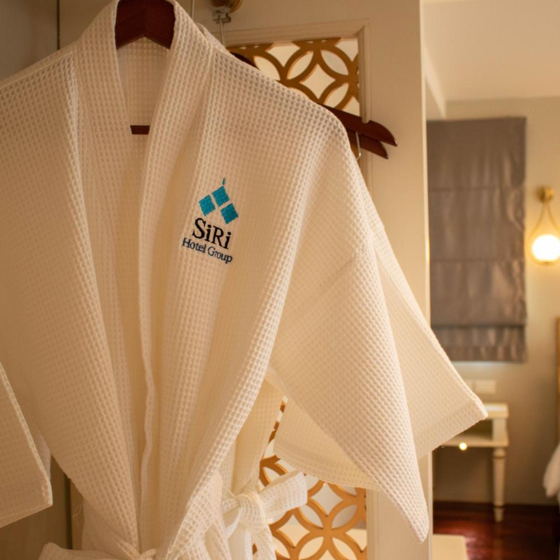 Siri Grand Bangkok Hotel 28/50
