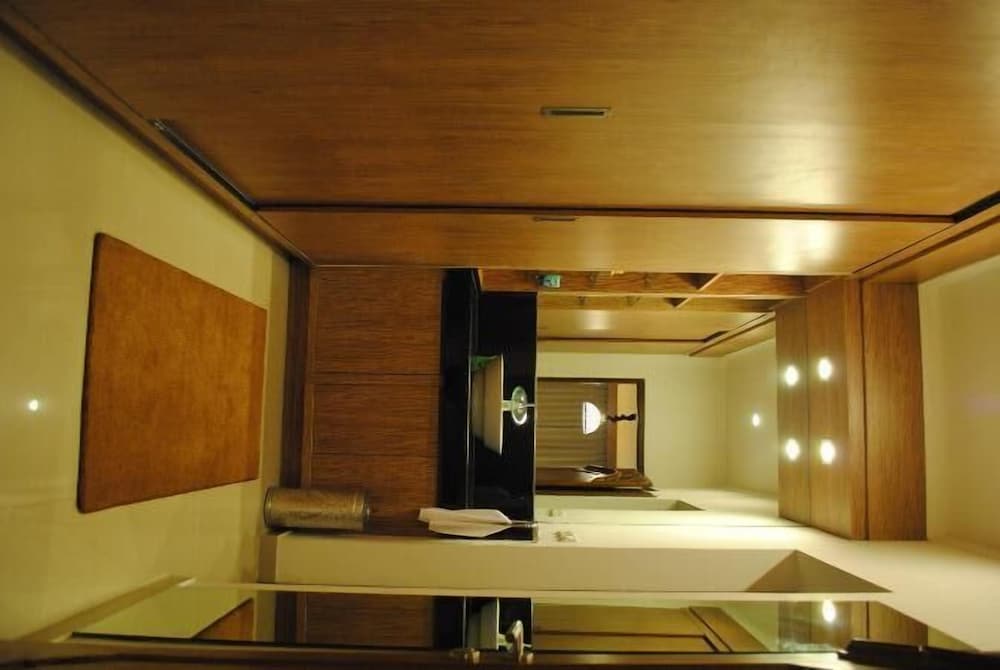 Ocean View Residence Hotel Jepara 25/50