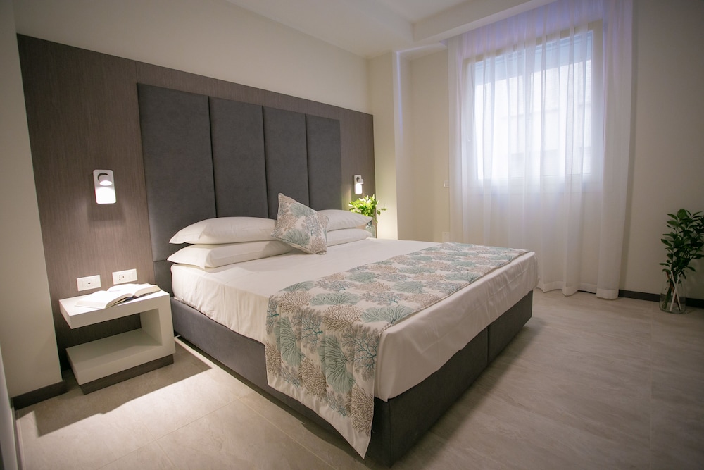 Mosella Suite 9/64