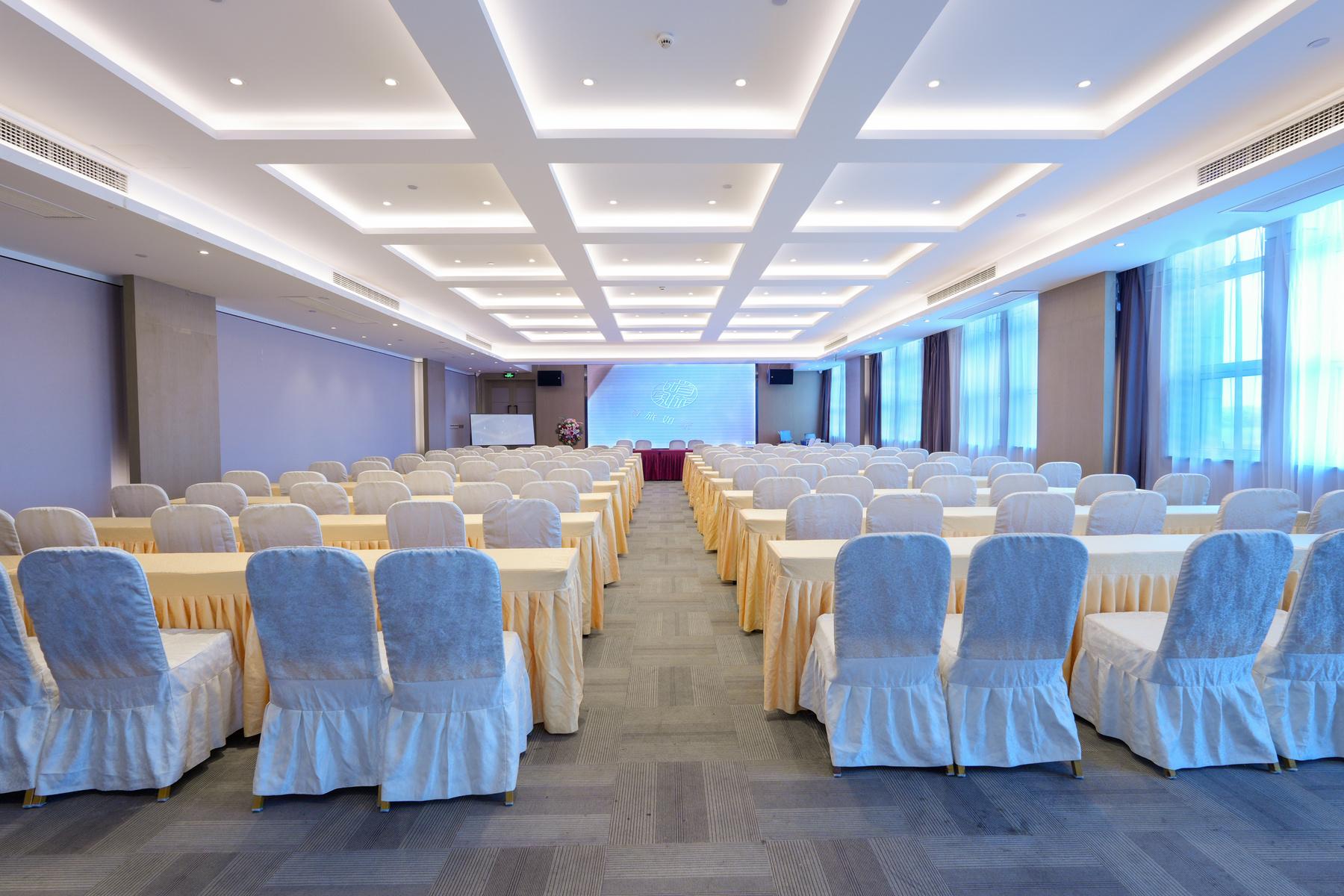 Homeinn Plus (Suzhou Hi-Tech City Store) 35/37