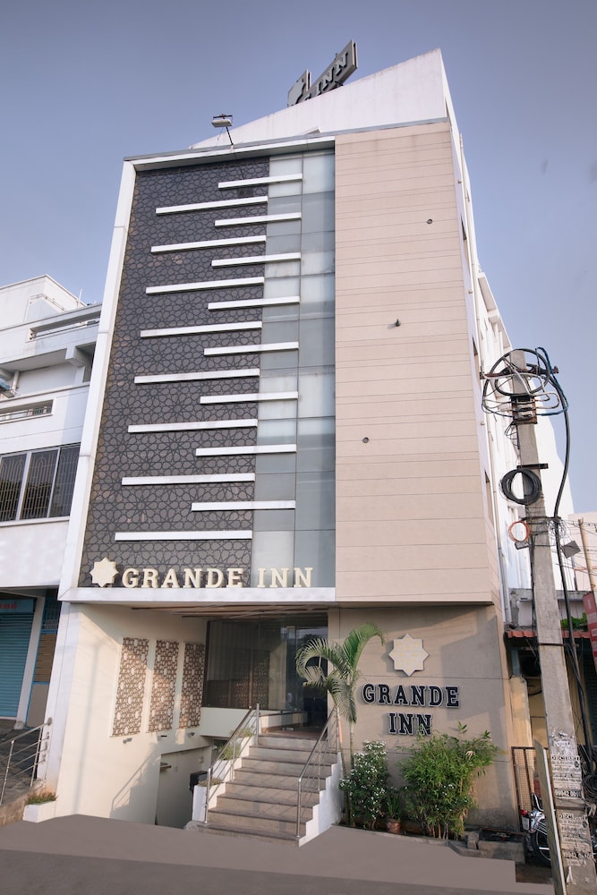 Grande Inn 1/30