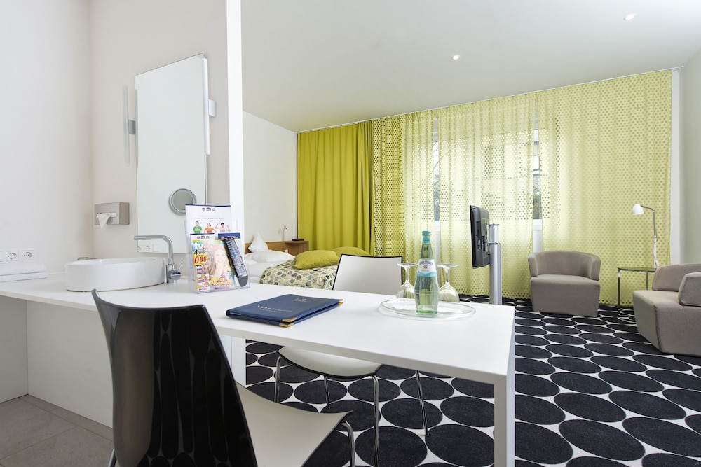 Tryp By Wyndham Frankfurt 30/40
