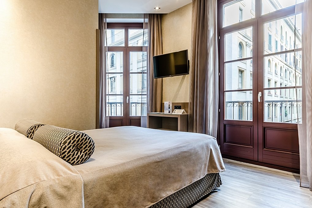 Hotel Suizo 14/55