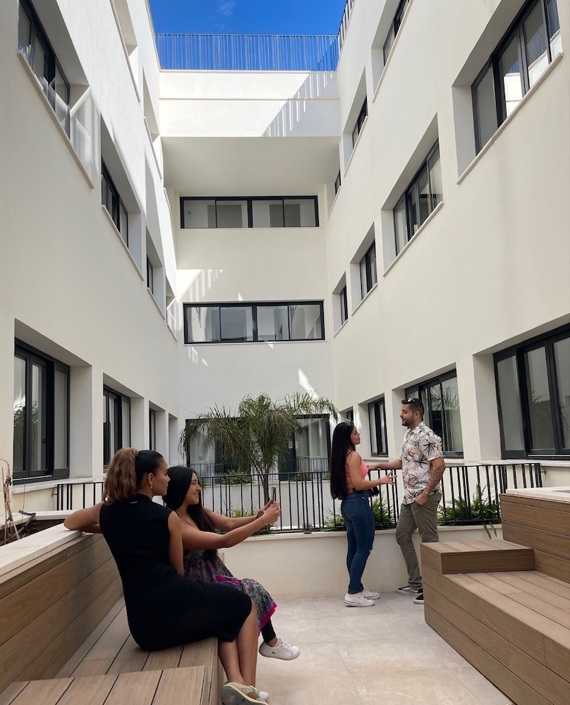 The Boc Hostels City - Youth Hostel 24/50