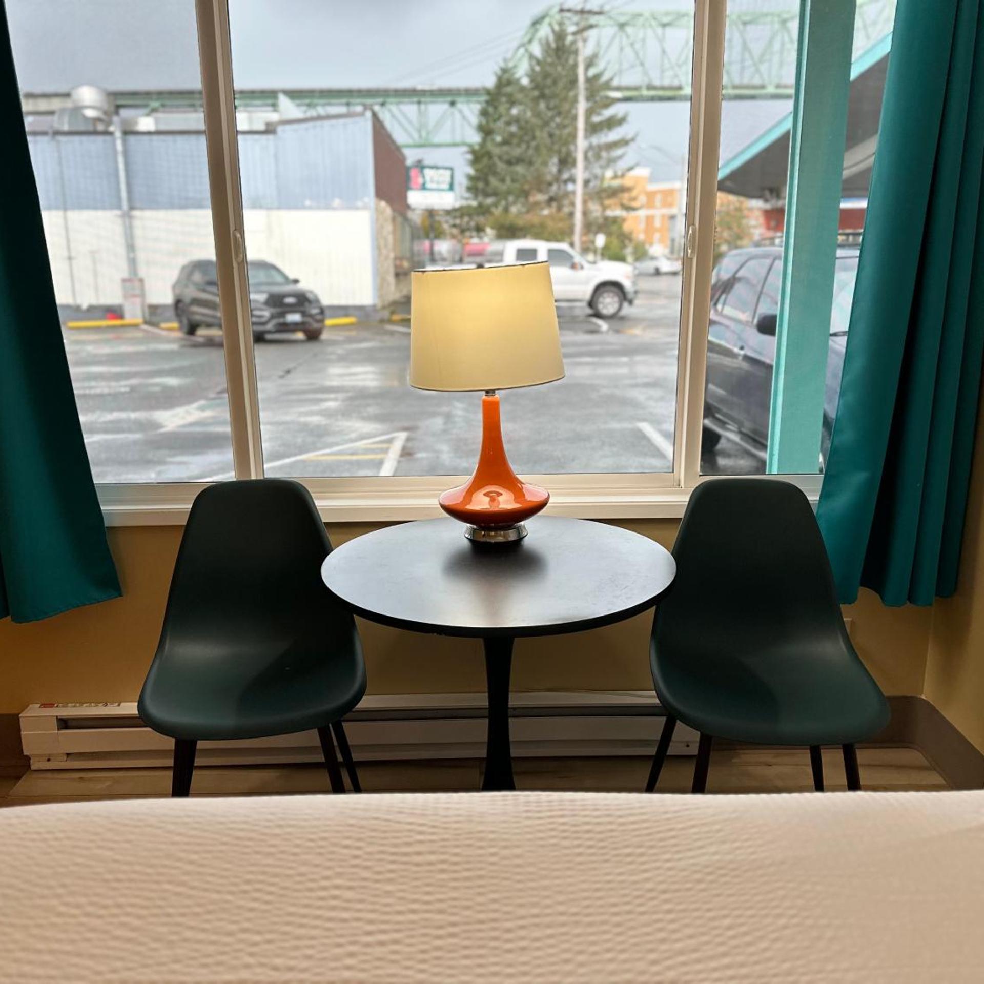 Atomic Motel 19/33
