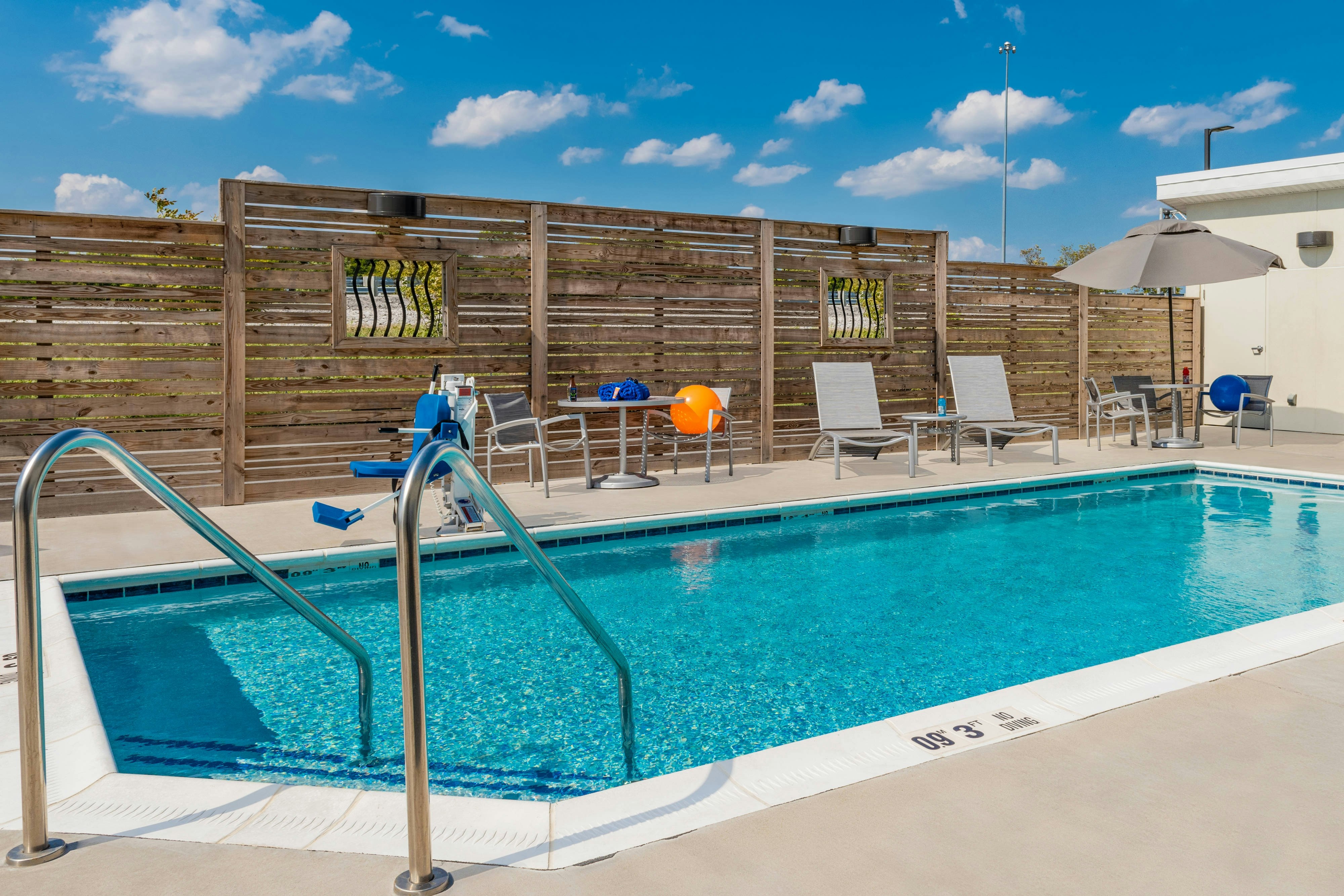 Towneplace Suites By Marriott Hopkinsville 16/29