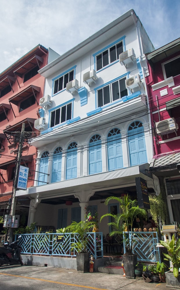 Patong Sino House 7/70
