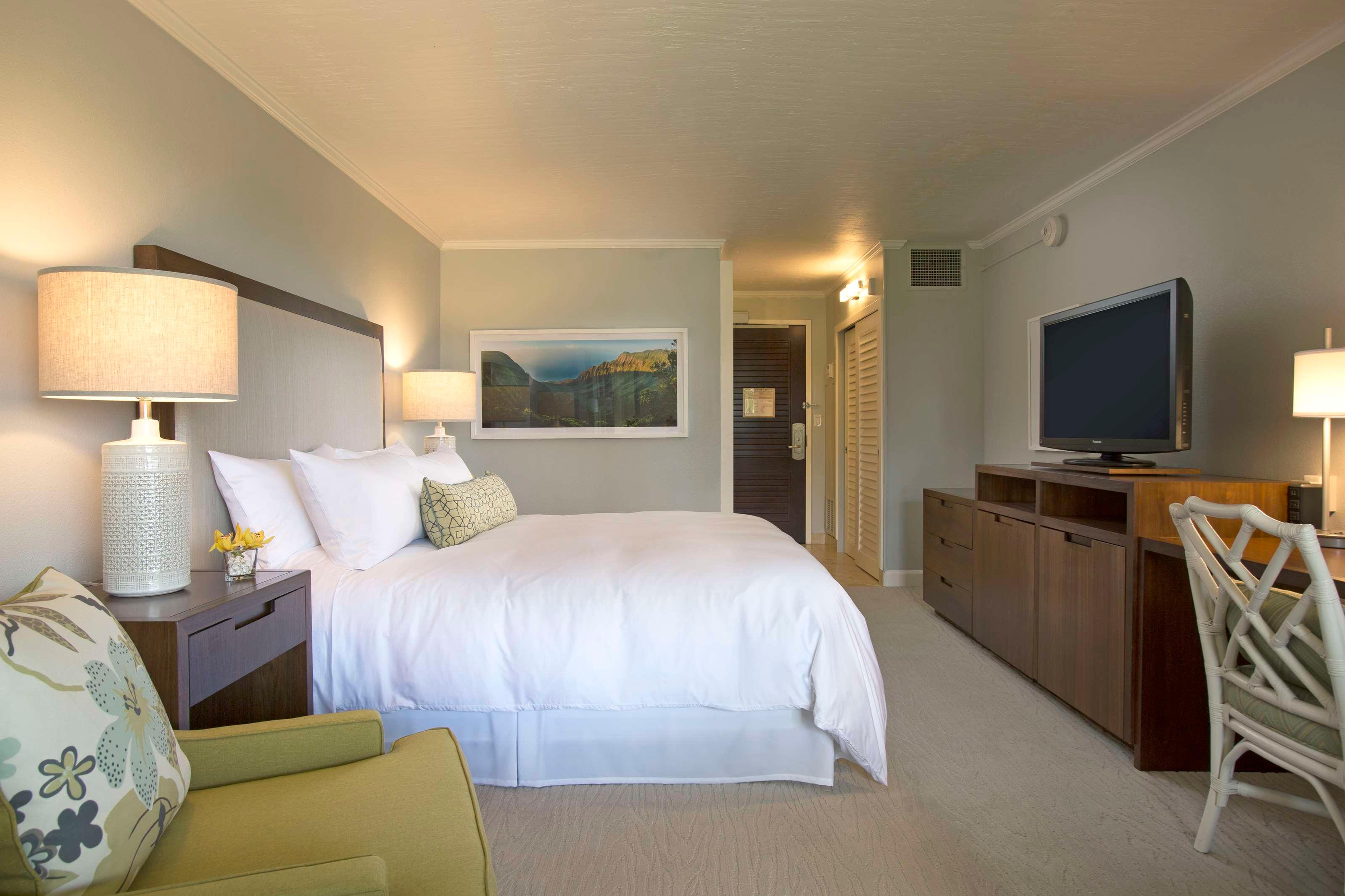 غرفة بسرير كينج، OUTRIGGER Kauai Beach Resort & Spa 4/5