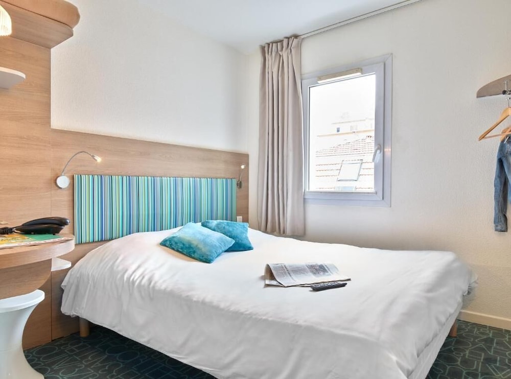 HOTEL REVOTEL 19/47
