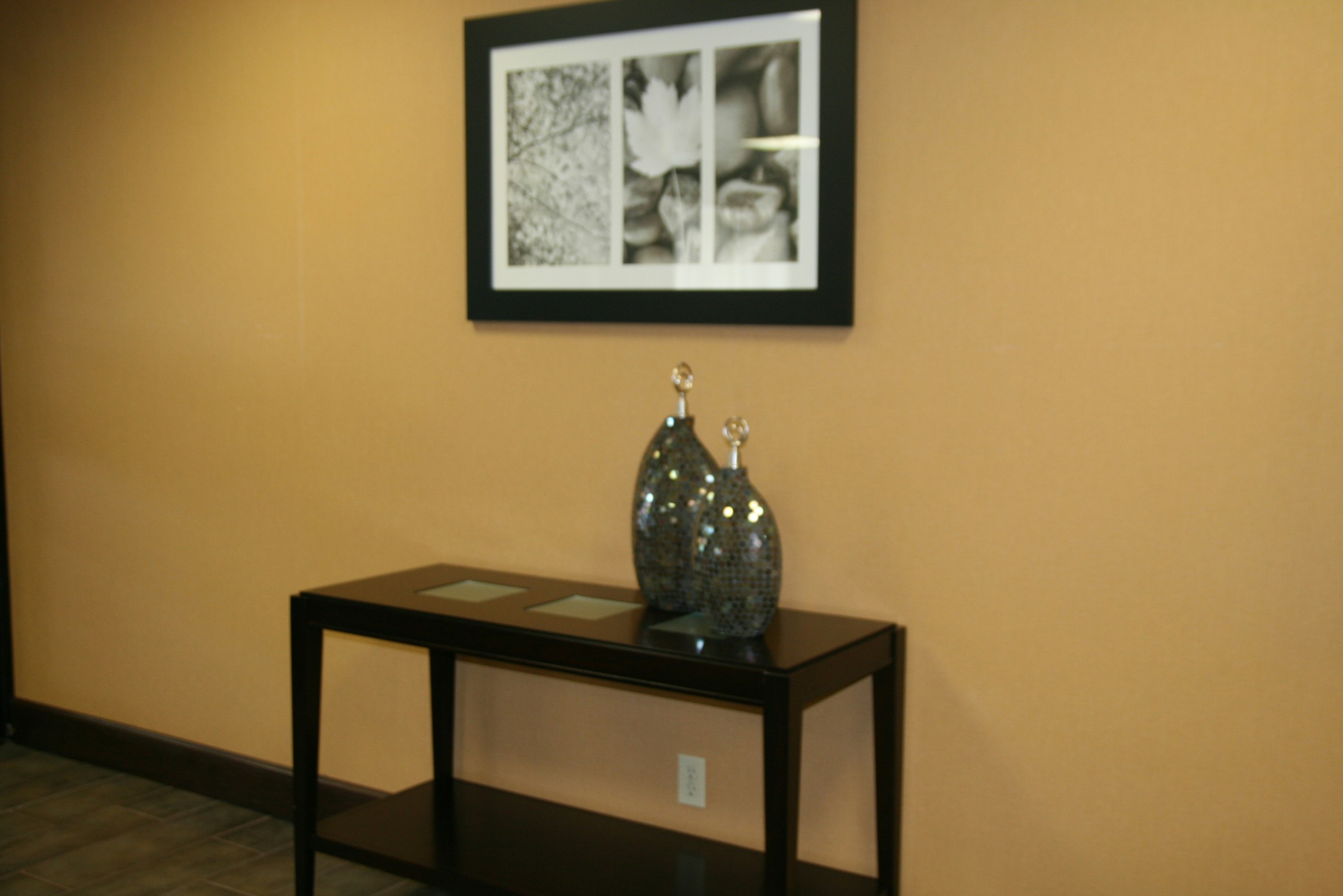 Hampton Inn Youngstown - North 10/80