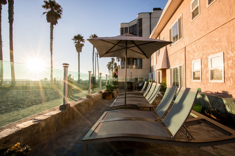 Venice On The Beach Hotel 68/74
