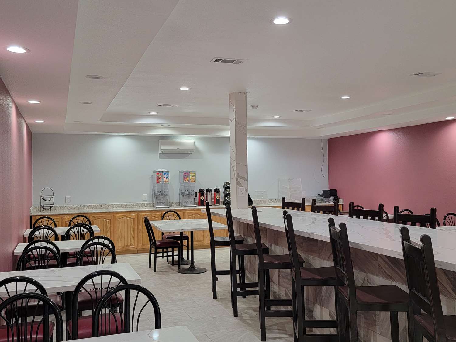 SureStay Plus Hotel by Best Western Odessa 27/34