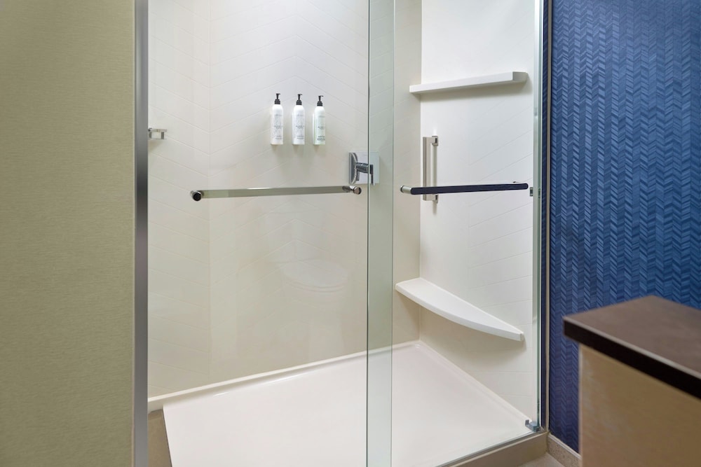 Fairfield Inn & Suites By Marriott Alpharetta Avalon Area 27/27