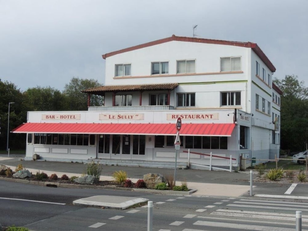 CITOTEL LE SULLY 1/26