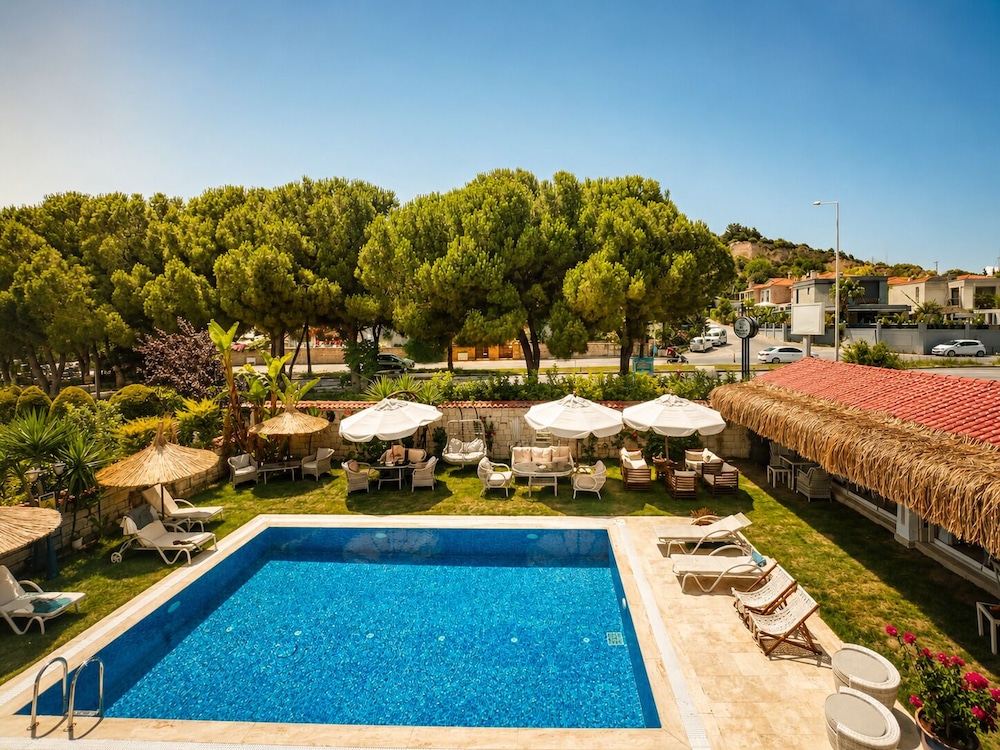 Salbakos Herakleia Boutique Hotel 40/47