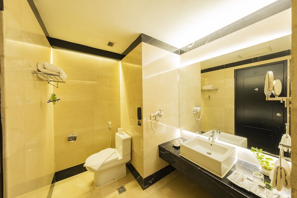 Grand Jatra Hotel Pekanbaru 57/58