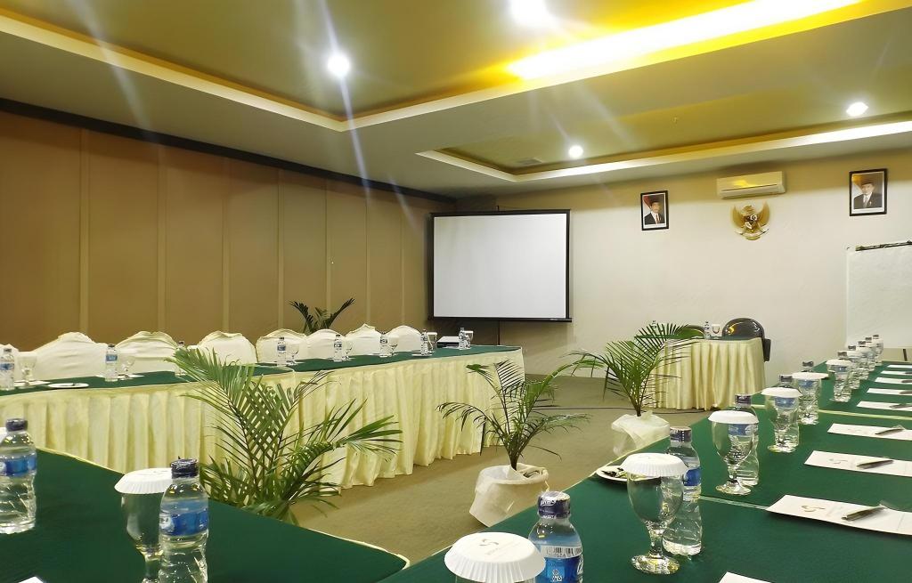 Grand Kanaya Hotel 34/50