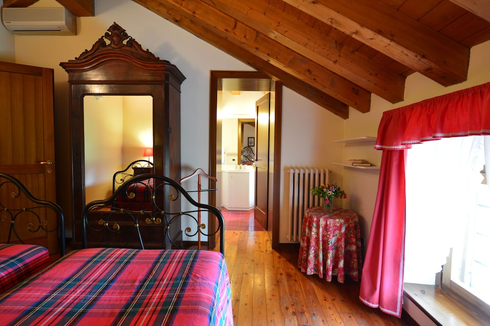 Relais Corte Paradiso 4/76