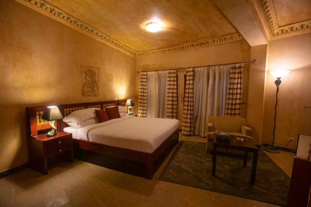 ROYAL SAVOY VILLAS 15/53