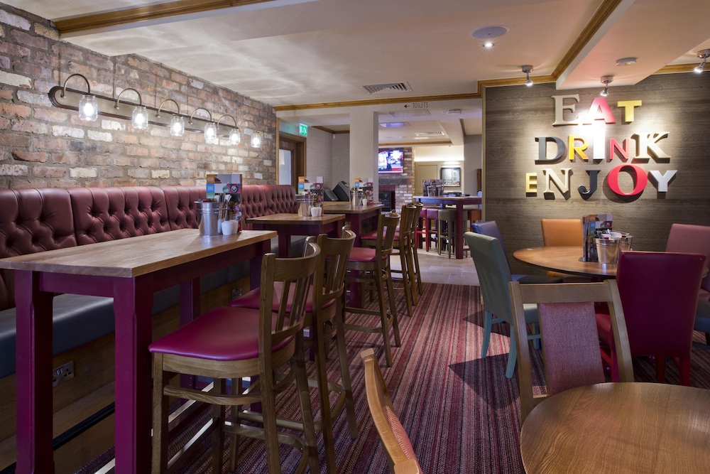 Premier Inn Bideford 44/66