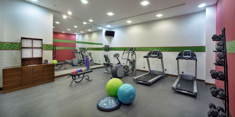 Hampton By Hilton Istanbul Kayasehir 12/32