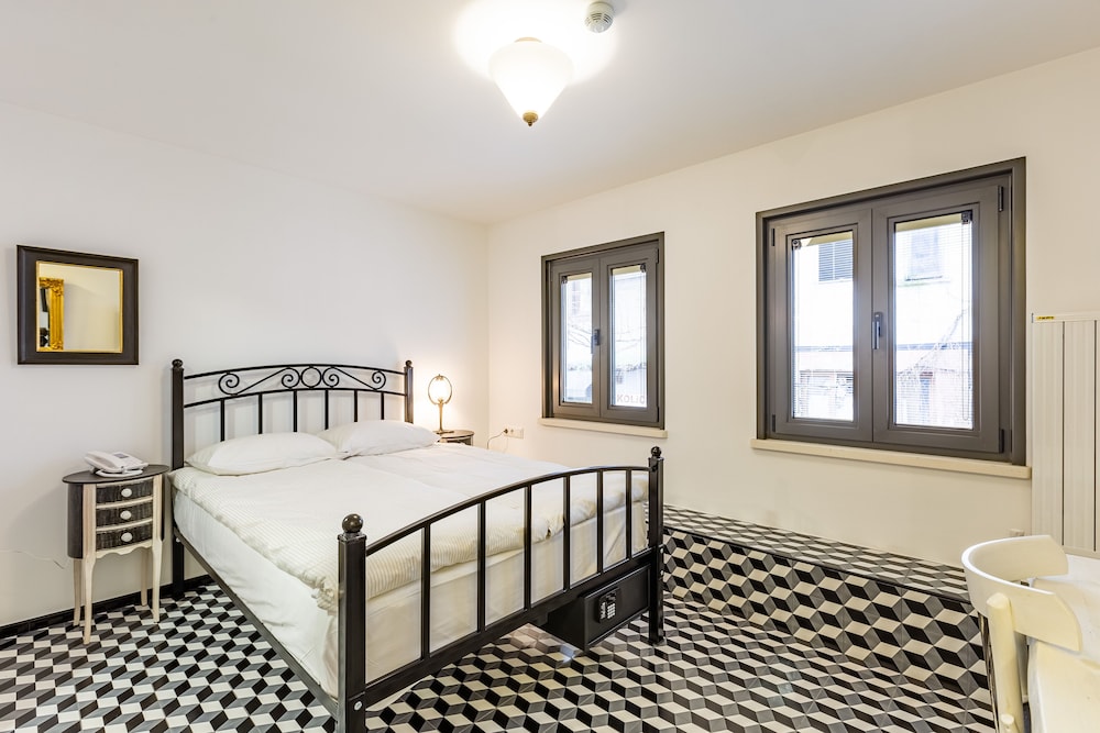 Villa Pera Suite Hotel 21/81