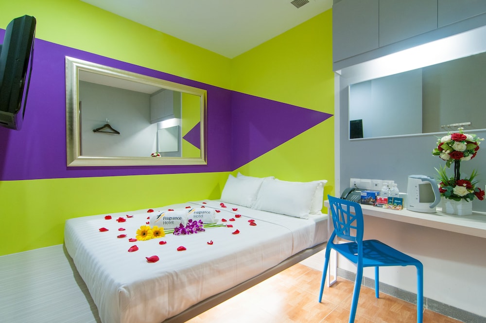 Fragrance Hotel - Rose 34/53