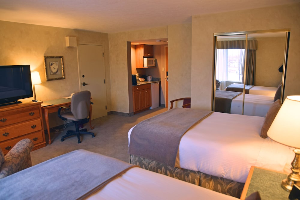 Stone Gate Inn 6/50