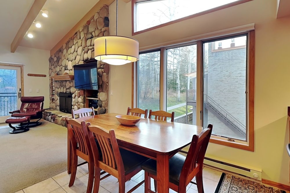 Timberline Condominiums 68/81