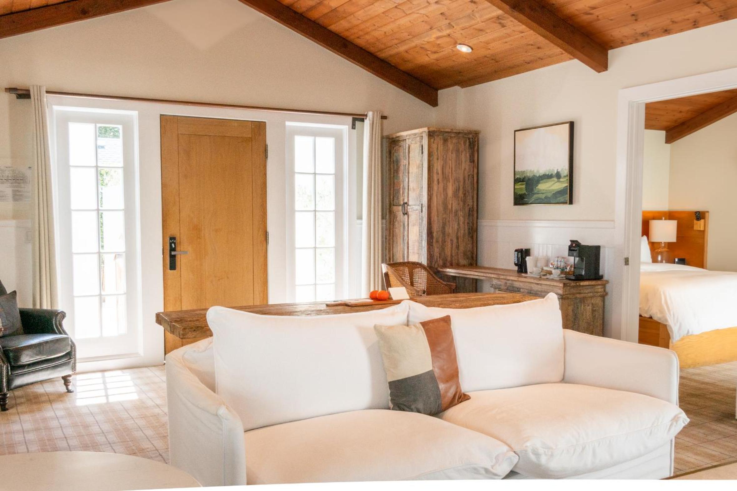 2 Bedrooms, Suite, Bungalow، Calamigos Ranch Resort & Spa 2/5