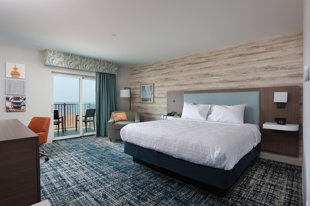 Room, King Bed, Bay View