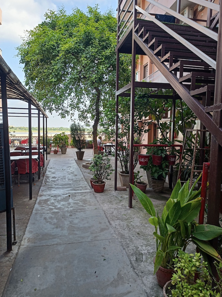 Hotel Alka 51/60