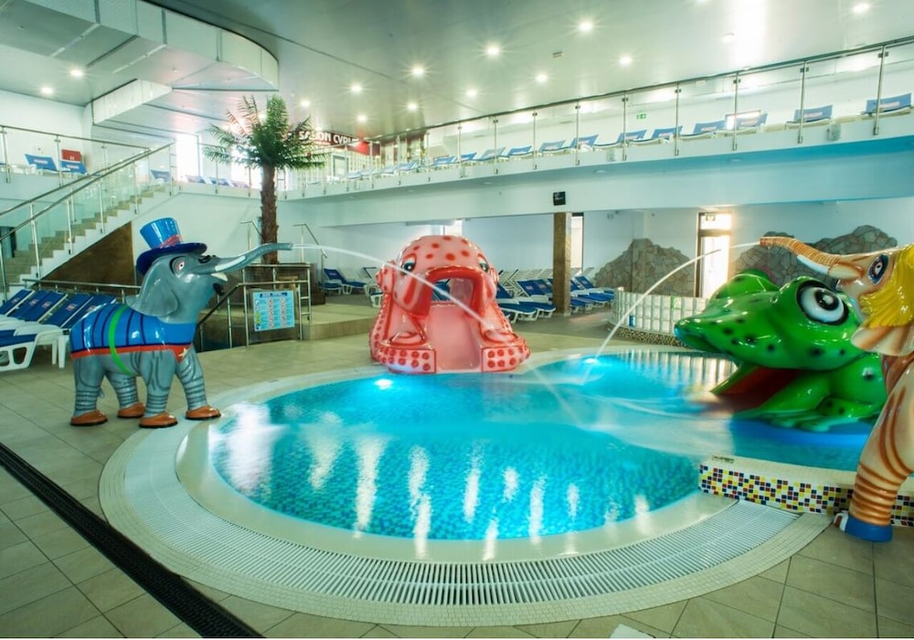 hollywoodland wellness and spa hotel