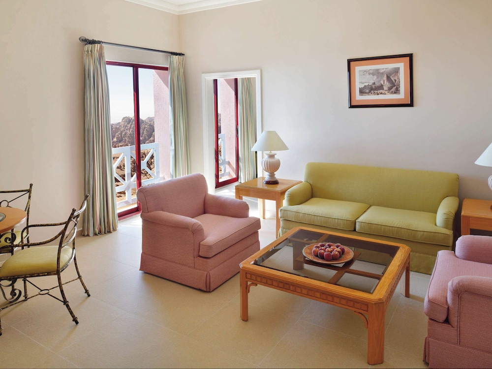 Grand Mercure Petra 55/91