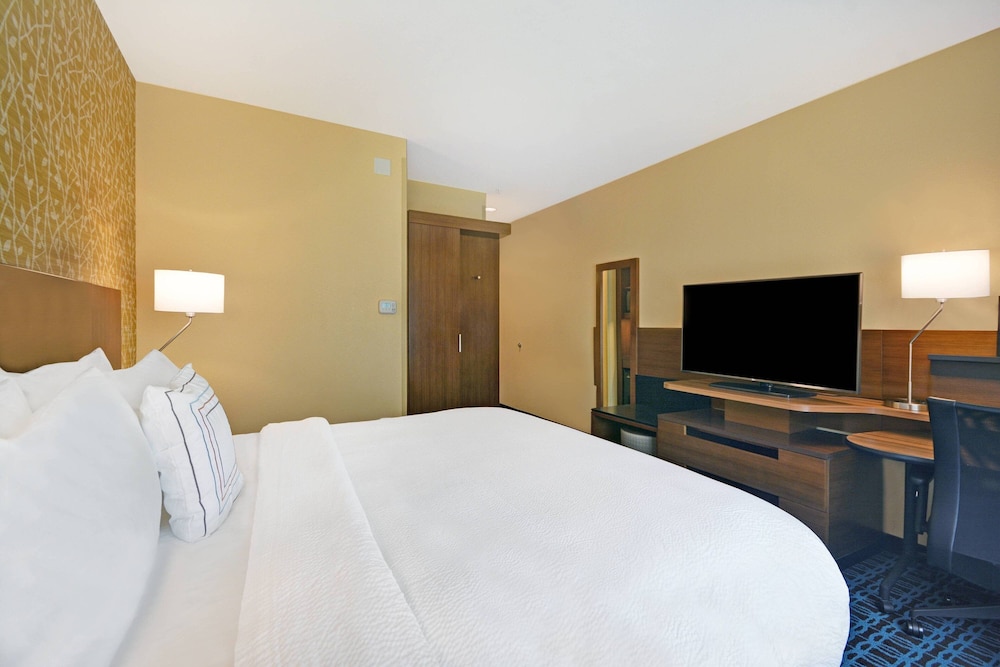 Fairfield Inn & Suites By Marriott Savannah Sw/Richmond Hill 15/53