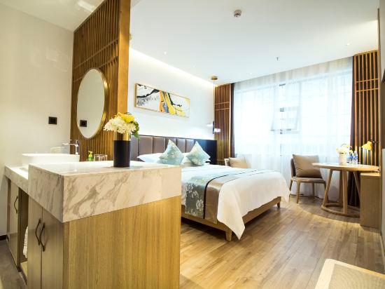 Jun Yi Kai Yue Hotel 19/32