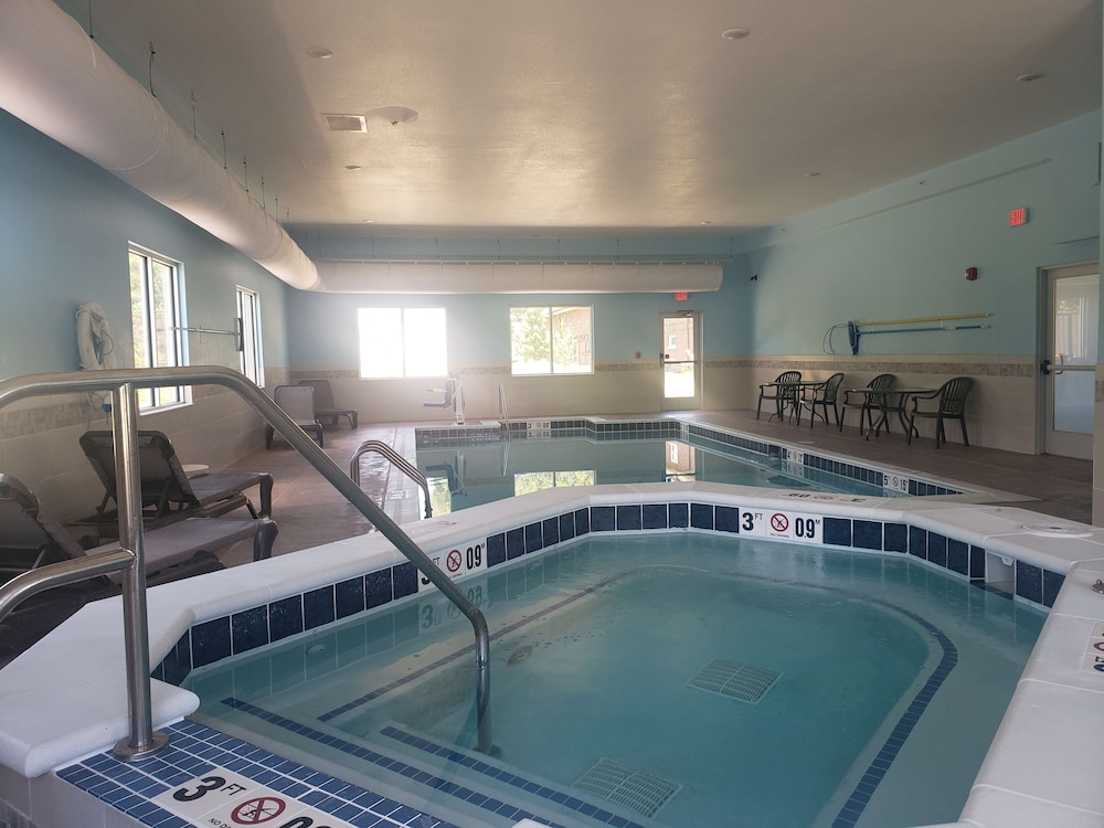 Best Western Paradise Inn 17/27