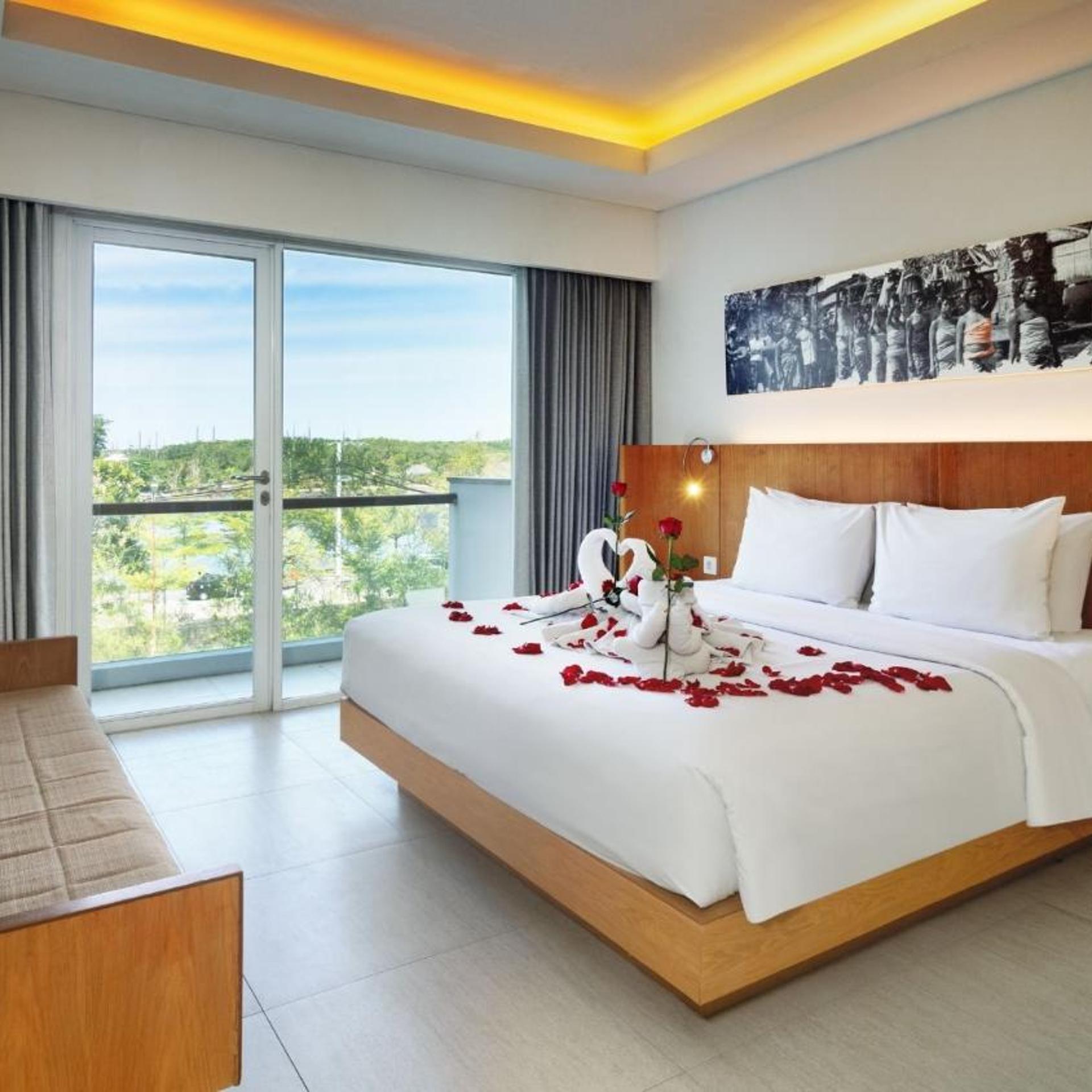 Harris, Double or Twin Bed