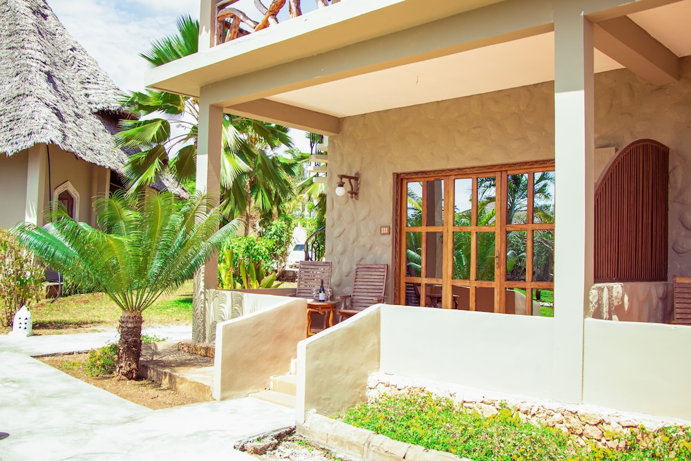 Mandarin Resort 8/60