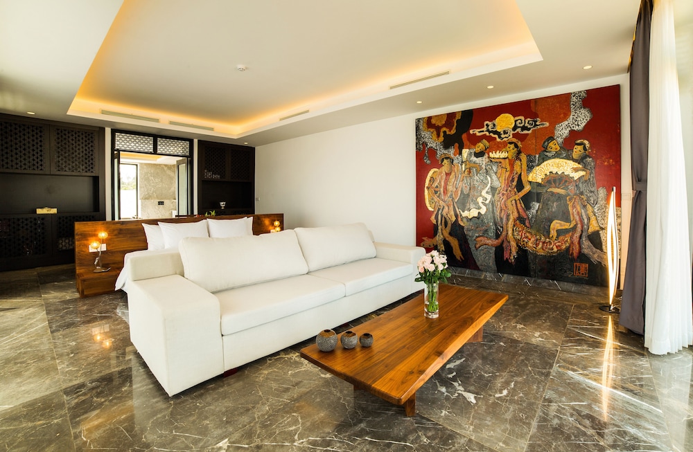 Saint Simeon Resort And Spa 45/70
