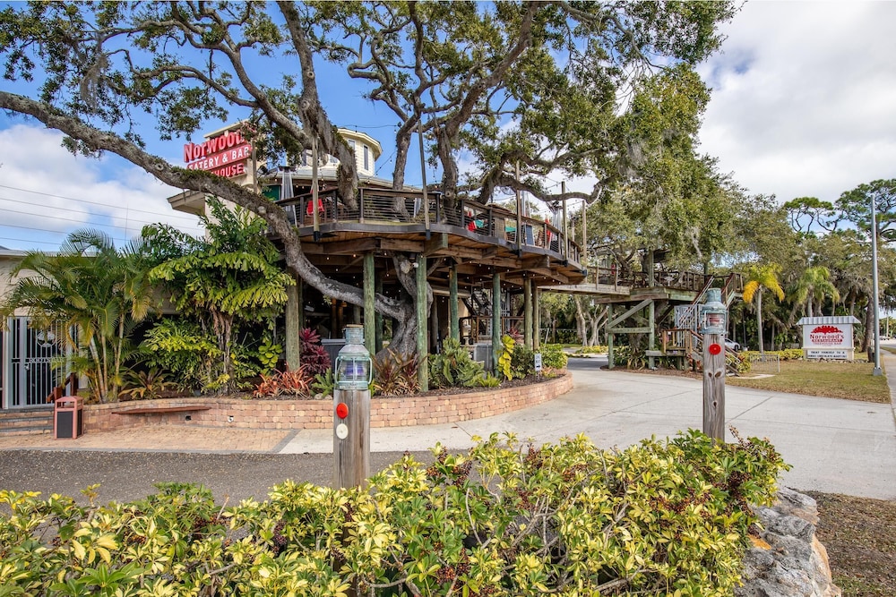 Ocean Trillium Suites 31/50