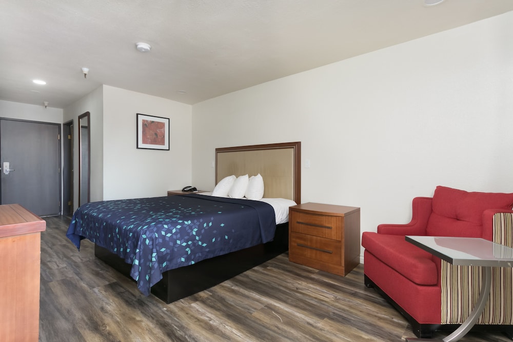Waterloo Inn Stockton 7/20