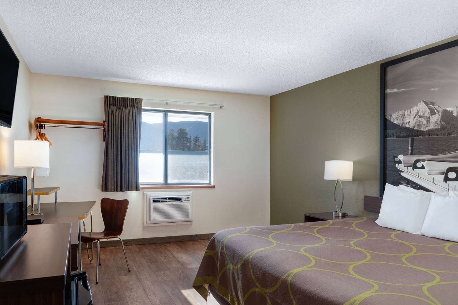Super 8 by Wyndham Livingston Yellowstone 17/51