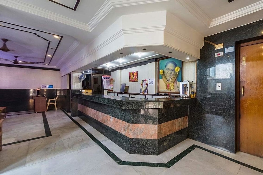 Hotel Ramakrishna 3/32