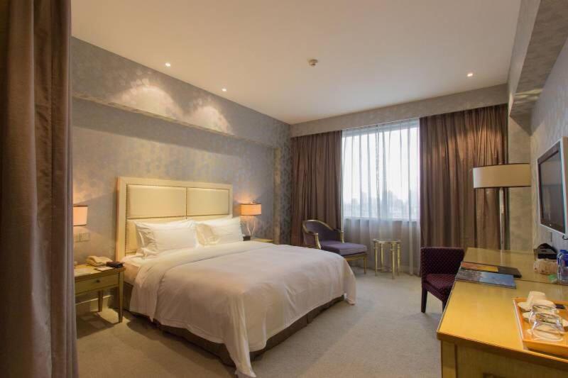 Hiyet Oriental Hotel Zhongshan 19/47