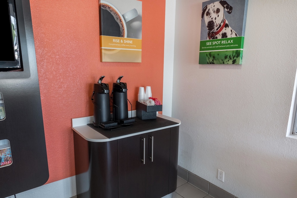Motel6 Del Rio, TX 42/56