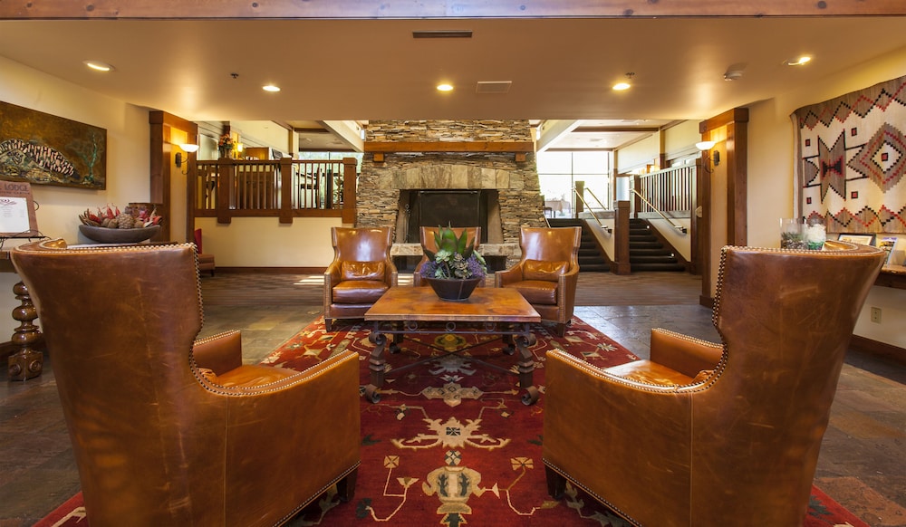 Ventana Canyon Club and Lodge 32/53