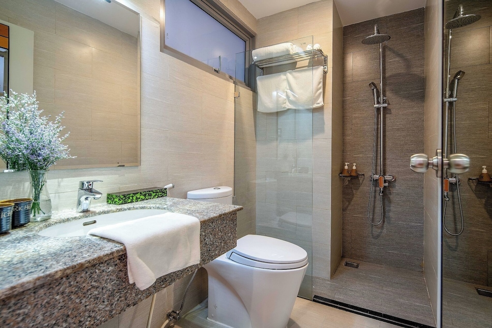 Richico Apartments And Hotel 82/82